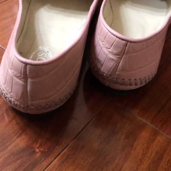 TODS pink crocodile flats - Picture 4 of 4